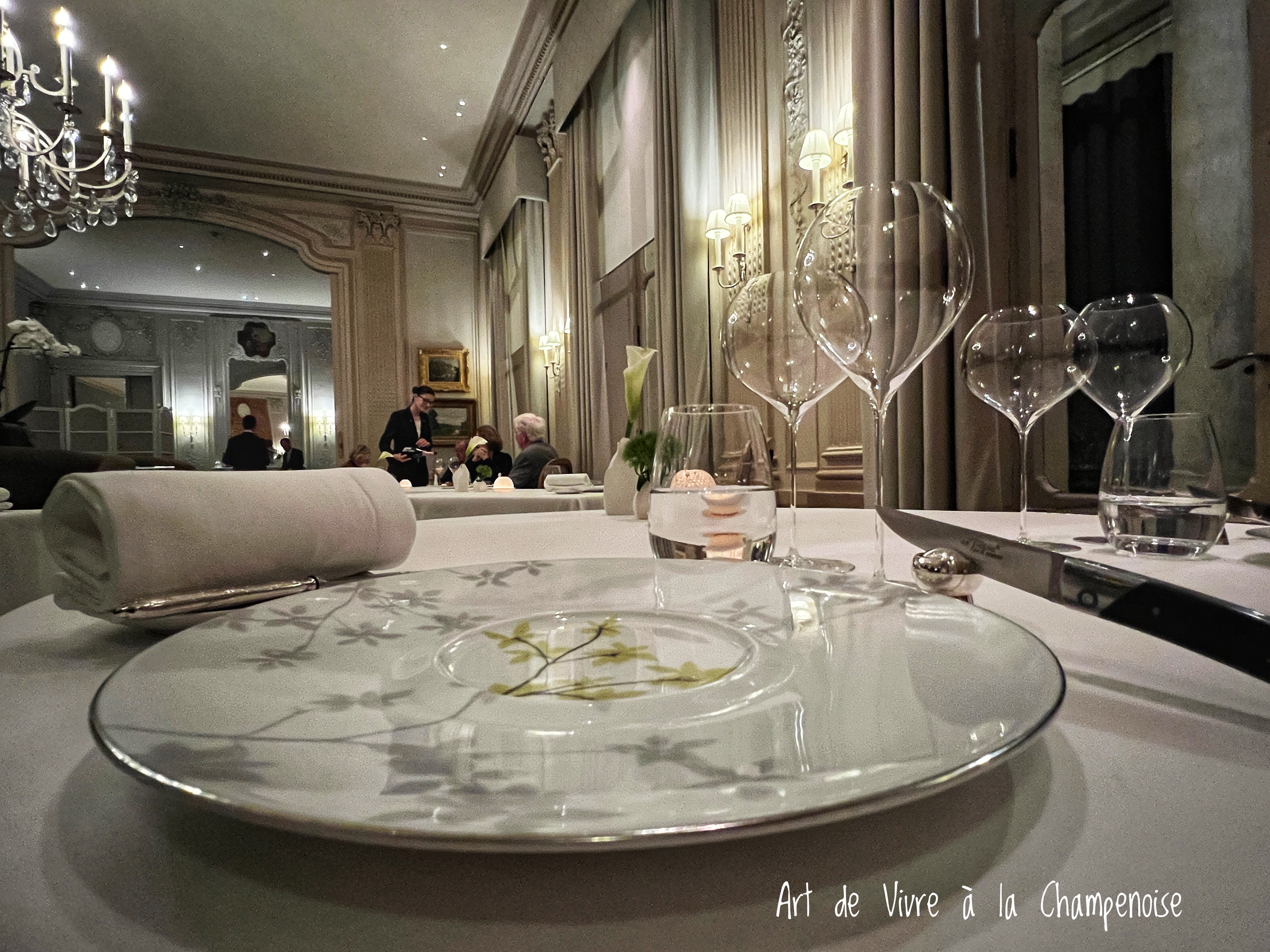 Reims : Un dîner d’exception au restaurant « Le Parc », Domaine des Crayères, Relais & Chateaux, par le chef Philippe Mille **