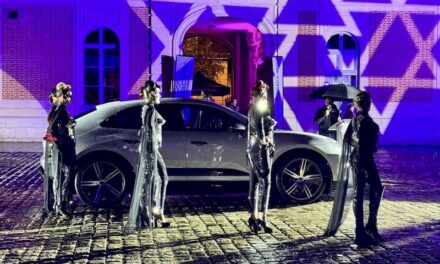 Reims : Le nouveau Porsche « Macan » électrique présenté lors d’une soirée au Champagne Louis Roederer